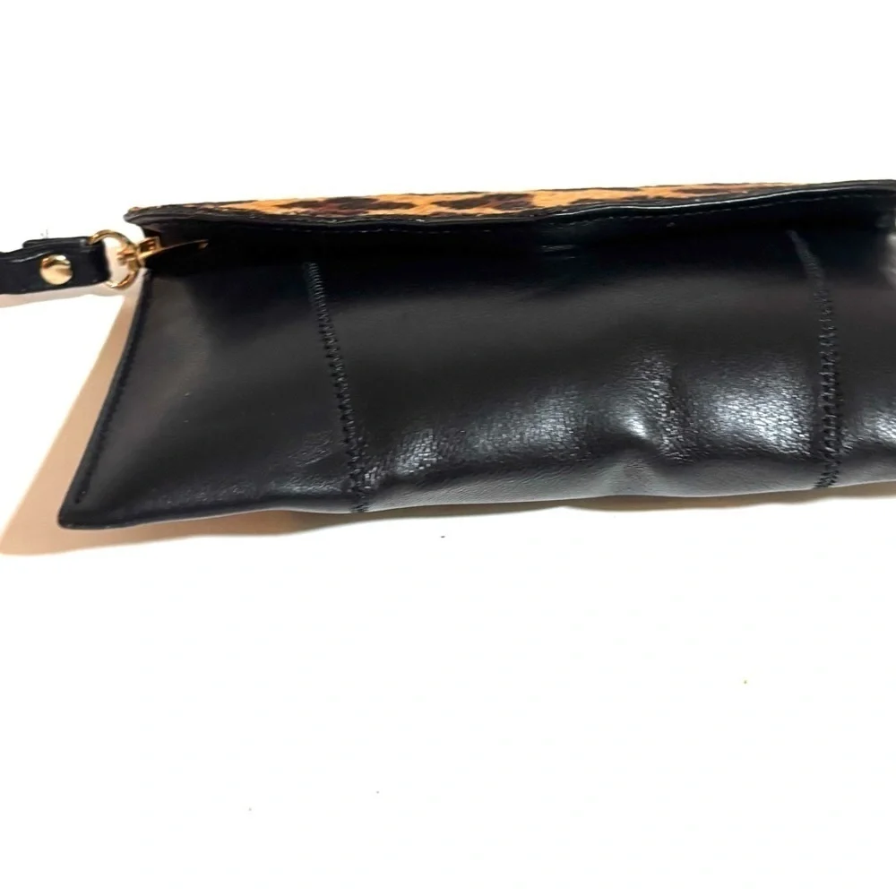 Chi Leopard Print leather and Black Clutch wristlet Bag